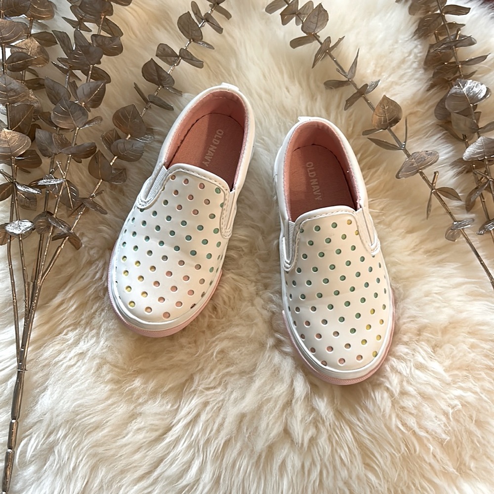 NWOT Old Navy white rainbow dots girls summer slip on boat shoes sz 9!
